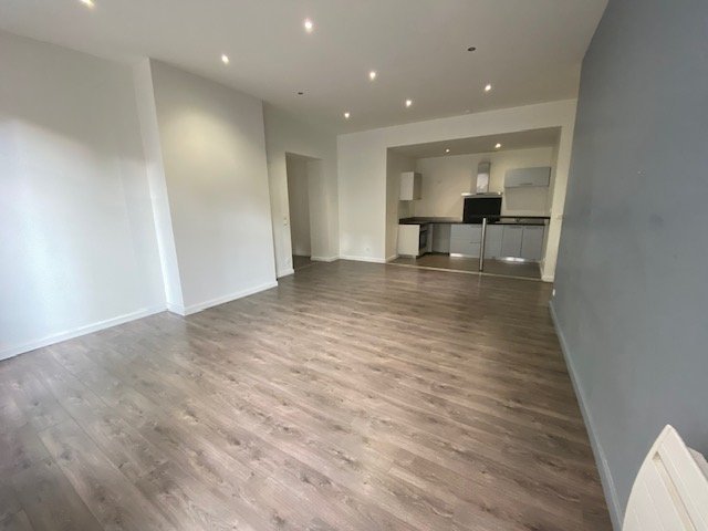 APPARTEMENT T3 A LOUER - ST ETIENNE DORIAN/PEUPLE - 83.79 m2 - 700 &euro; charges comprises par mois