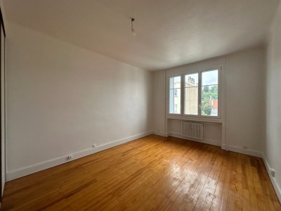 APPARTEMENT T1 - ST ETIENNE FACULTE   CENTRE DEUX - 43.63 m2 - VENDU