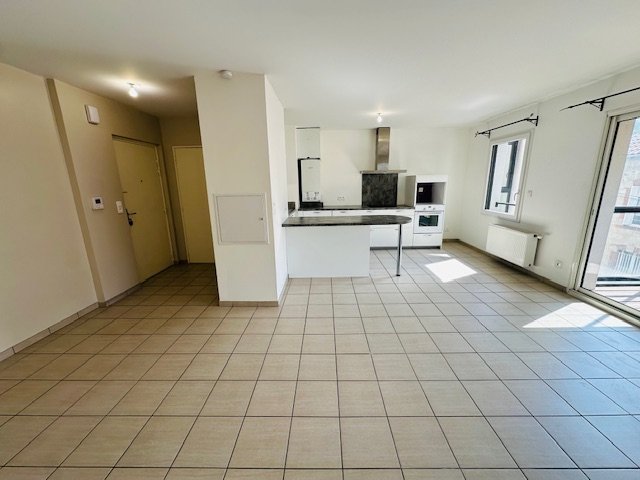 3 Pièces avec Terrasse et Garage A LOUER - ST JUST ST RAMBERT - 67.87 m2 - 841 &euro; charges comprises par mois