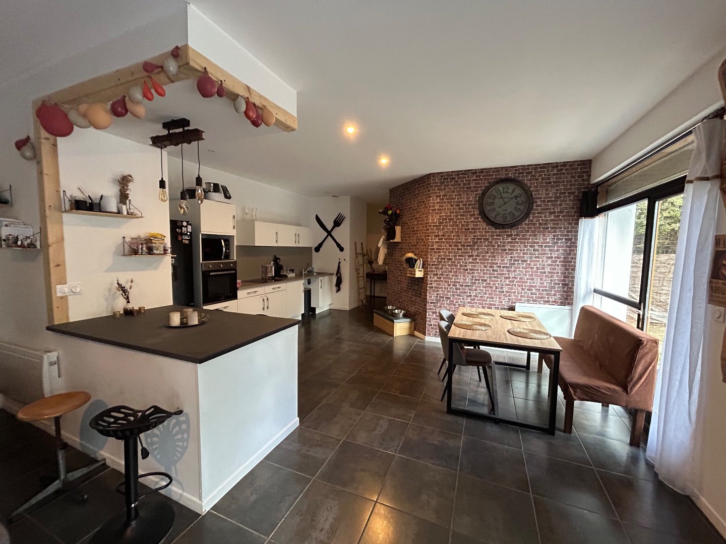 APPARTEMENT T3 - ST ETIENNE VIVARAIZE - 84 m2 - VENDU