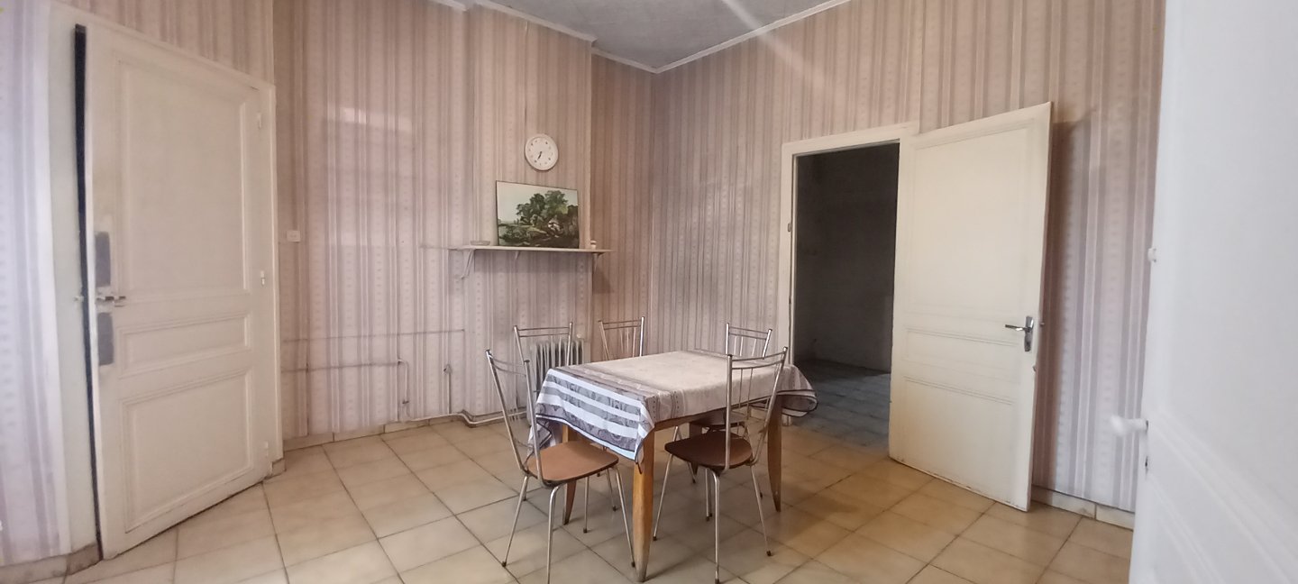 Maison de ville A VENDRE - LA GRAND CROIX - 200 m2 - 179500€