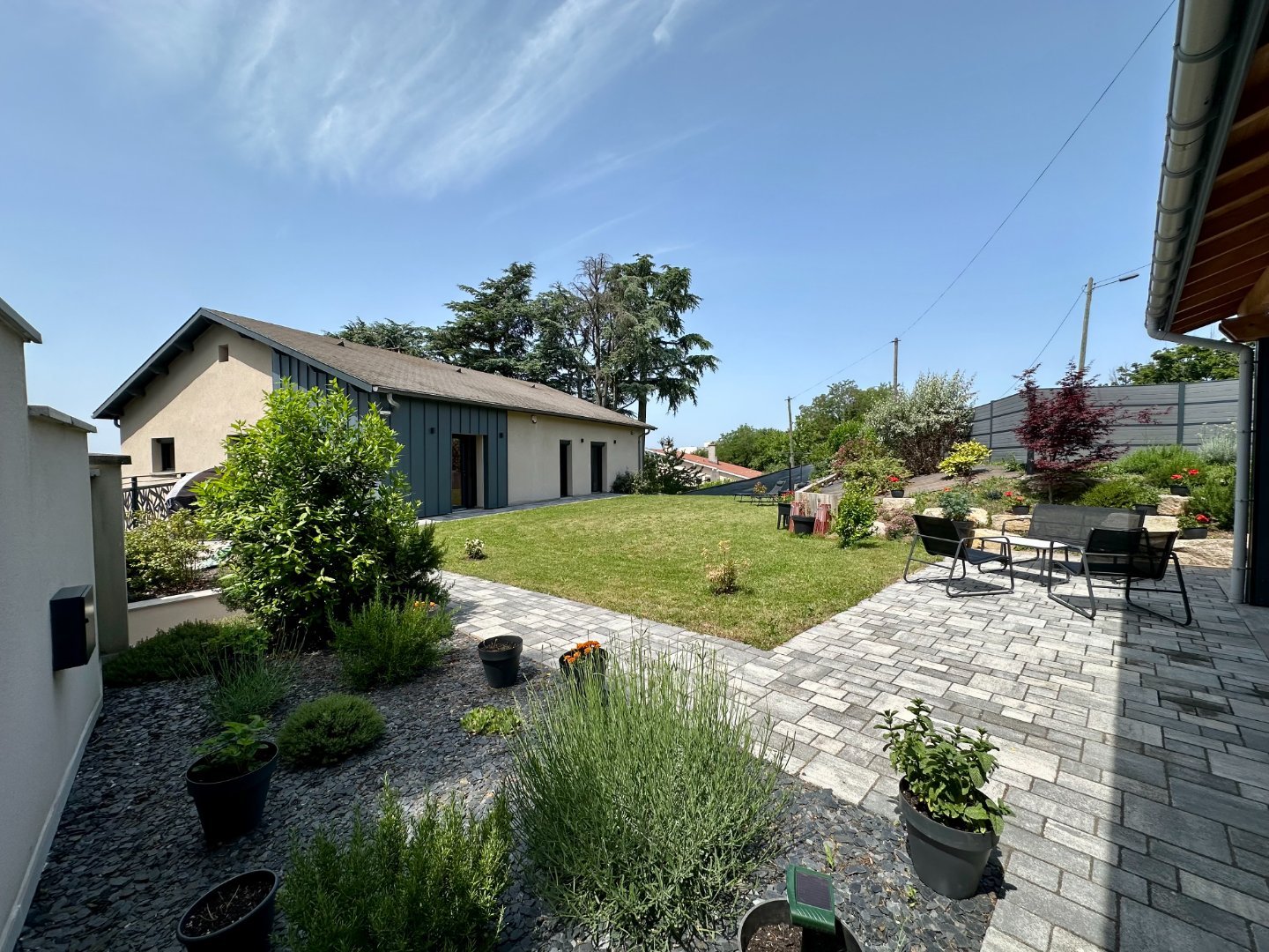 MAISON A VENDRE - ST ETIENNE VILLEBOEUF - 169 m2 - 590000€