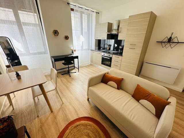 APPARTEMENT T1 A LOUER - ST ETIENNE Bas Fauriel /Chavanelle / Centre Ville - 31.96 m2 - 450 &euro; charges comprises par mois