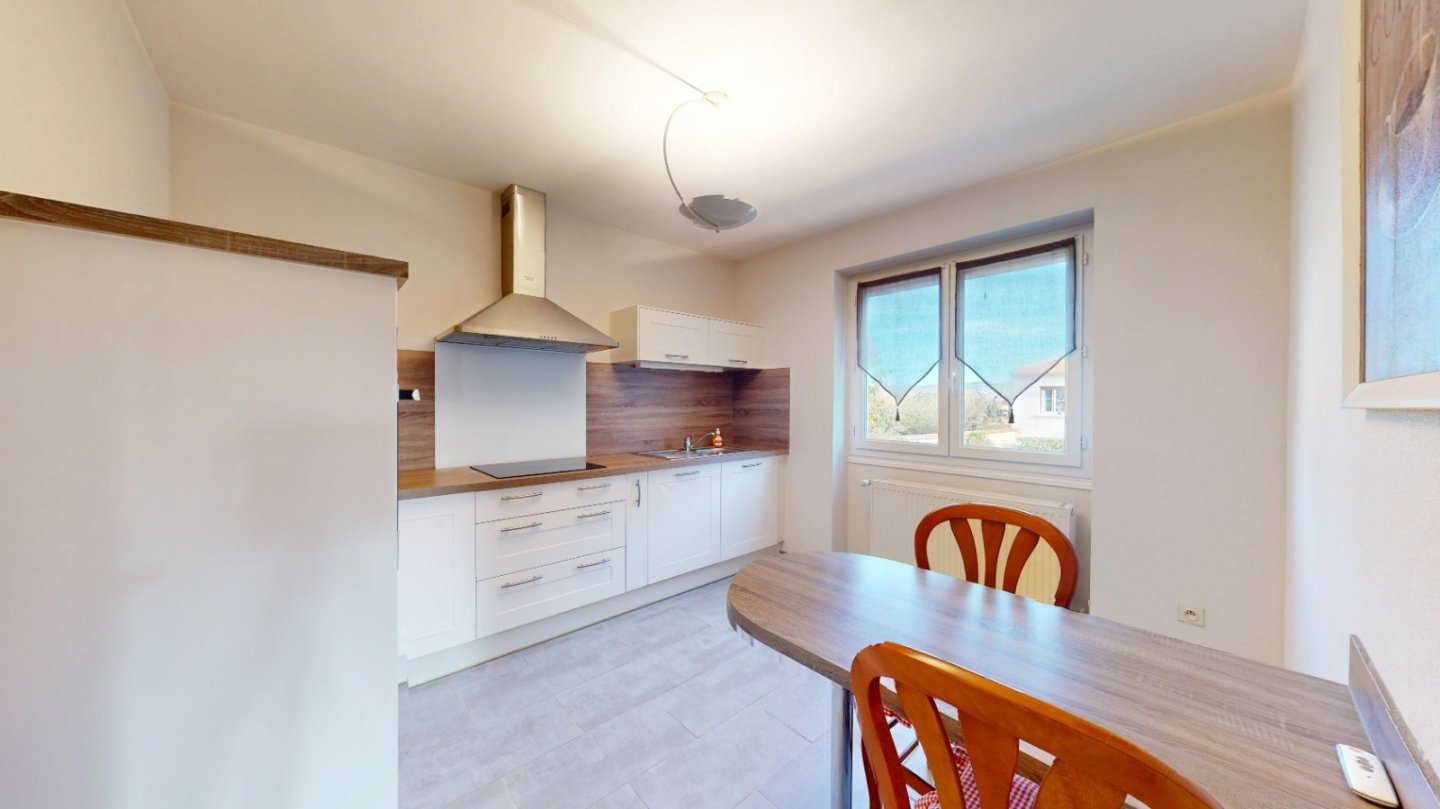 MAISON A VENDRE - BAS EN BASSET - 186 m2 - 269000€