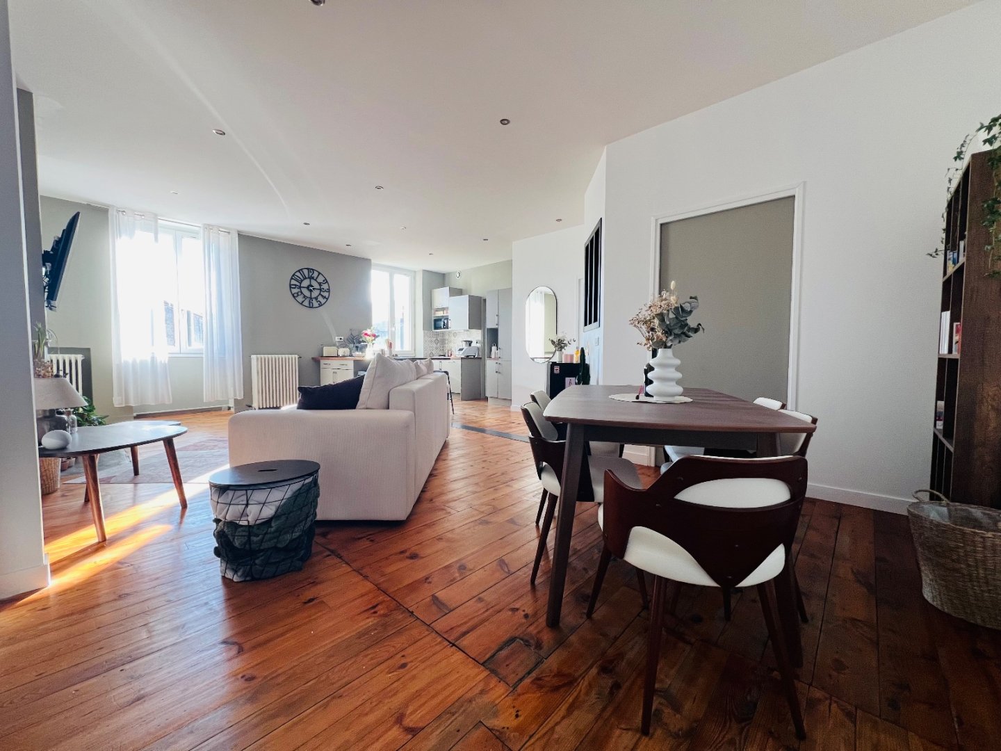 F3 Saint-Etienne secteur Badouillre A VENDRE - ST ETIENNE BADOUILLERE - 83.93 m2 - 129000€