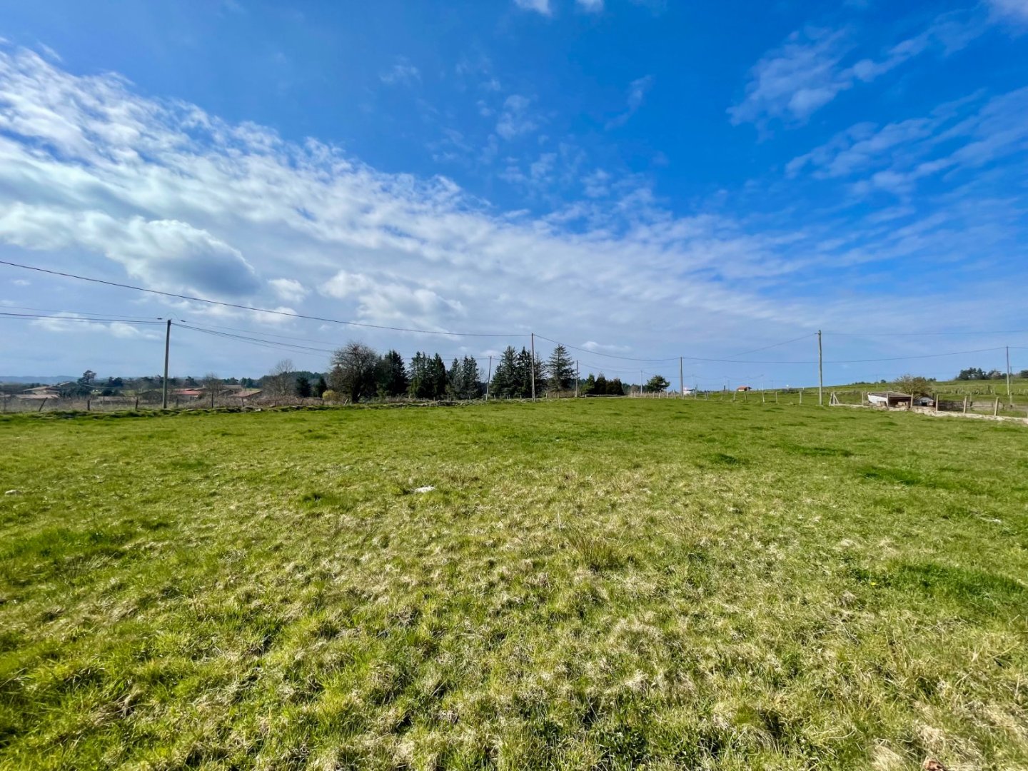 TERRAIN A VENDRE - ROZIER COTES D AUREC - 2140 m2 - 49�500�&euro;