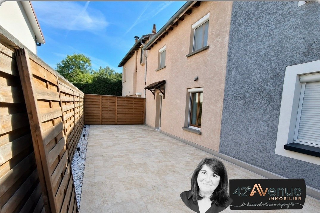 MAISON A VENDRE - ST JUST ST RAMBERT - 107 m2 - 235 000 &euro;