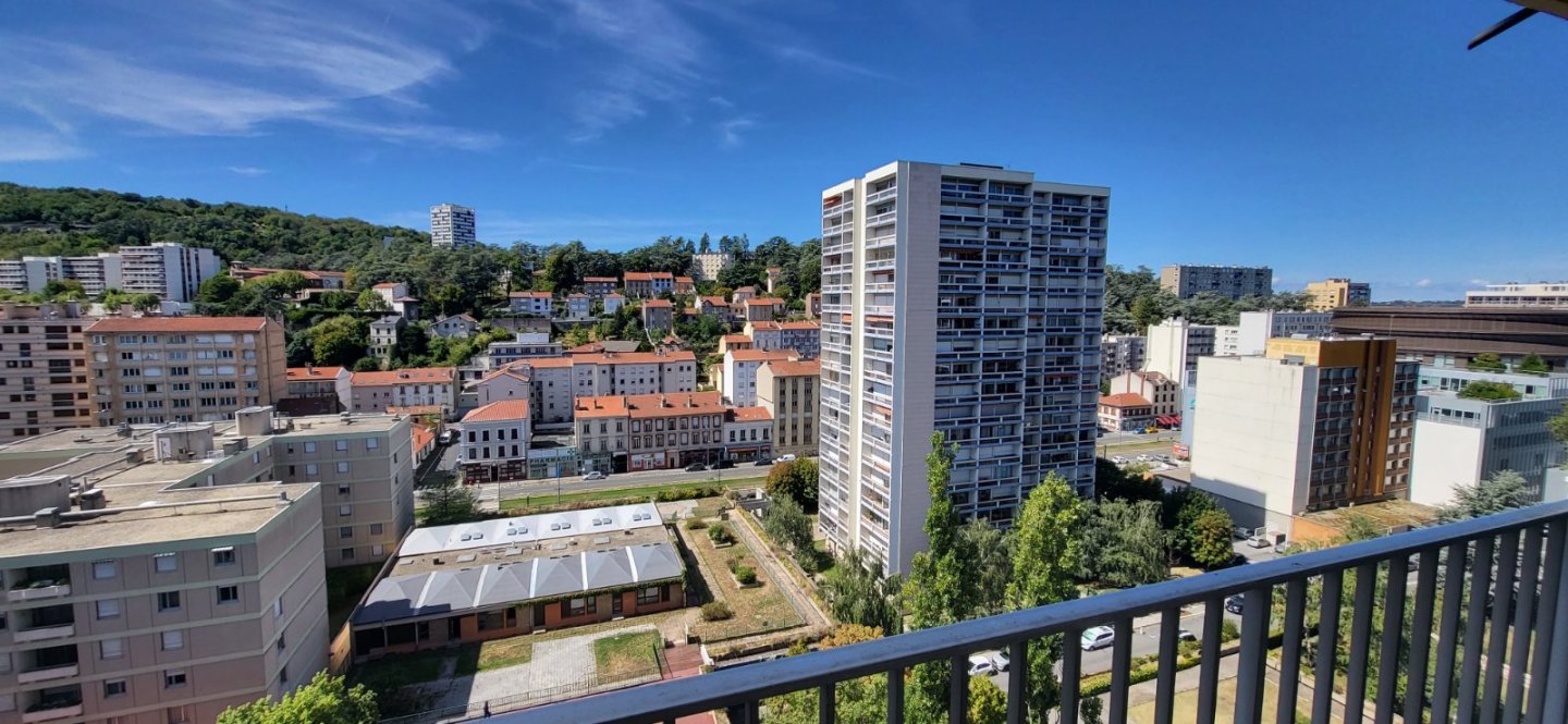 APPARTEMENT T2 A VENDRE - ST ETIENNE BERGSON - 46.6 m2 - 61 000 &euro;