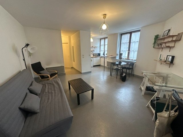 2 Pièces Meublé A LOUER - ST ETIENNE JACQUARD/JEAN JAURES - 43.1 m2 - 490 &euro; charges comprises par mois