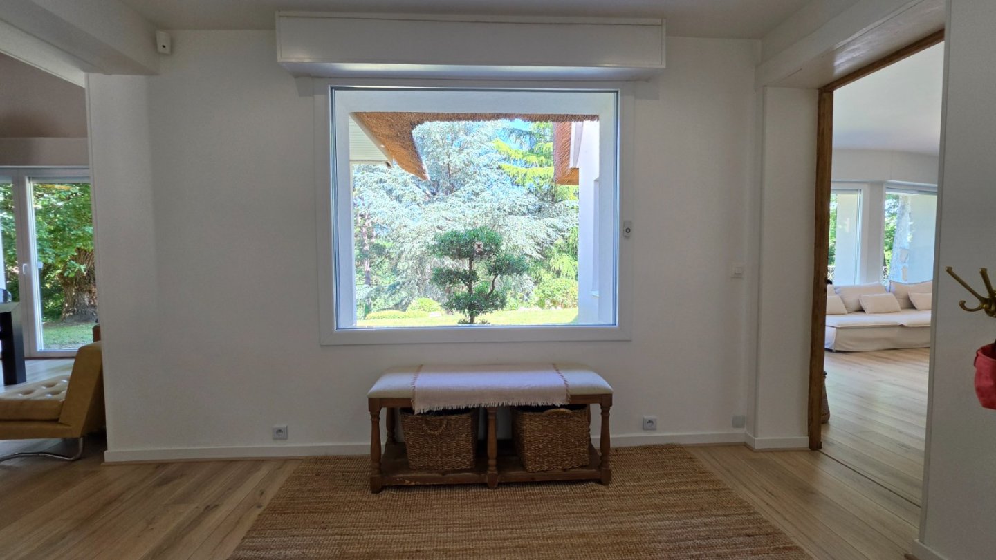 MAISON A VENDRE - UNIEUX - 250 m2 - 719 000 €