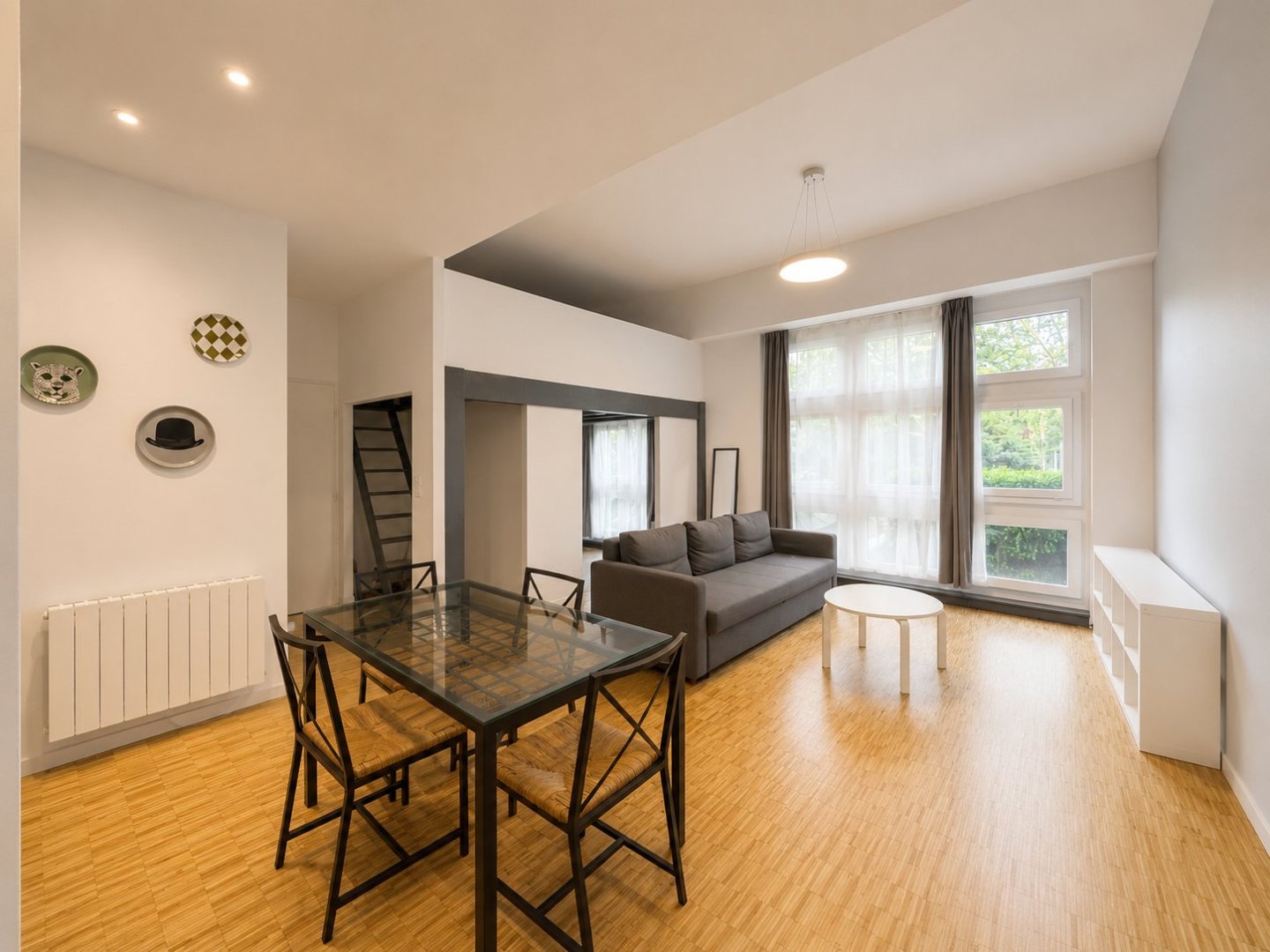 Appartement rénové avec mezzanine et garage A VENDRE - ST ETIENNE LA METARE - 43.95 m2 - 90 000 €