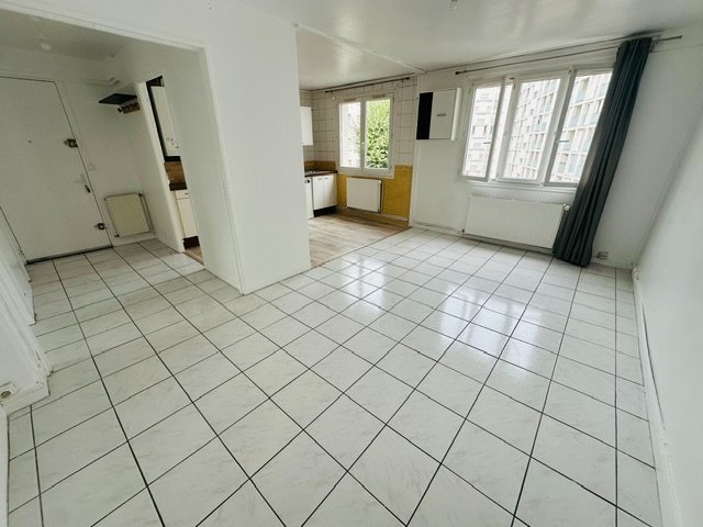 APPARTEMENT T3 A LOUER - ST ETIENNE FAURIEL/VIVARAIZE - 53.83 m2 - 515 &euro; charges comprises par mois