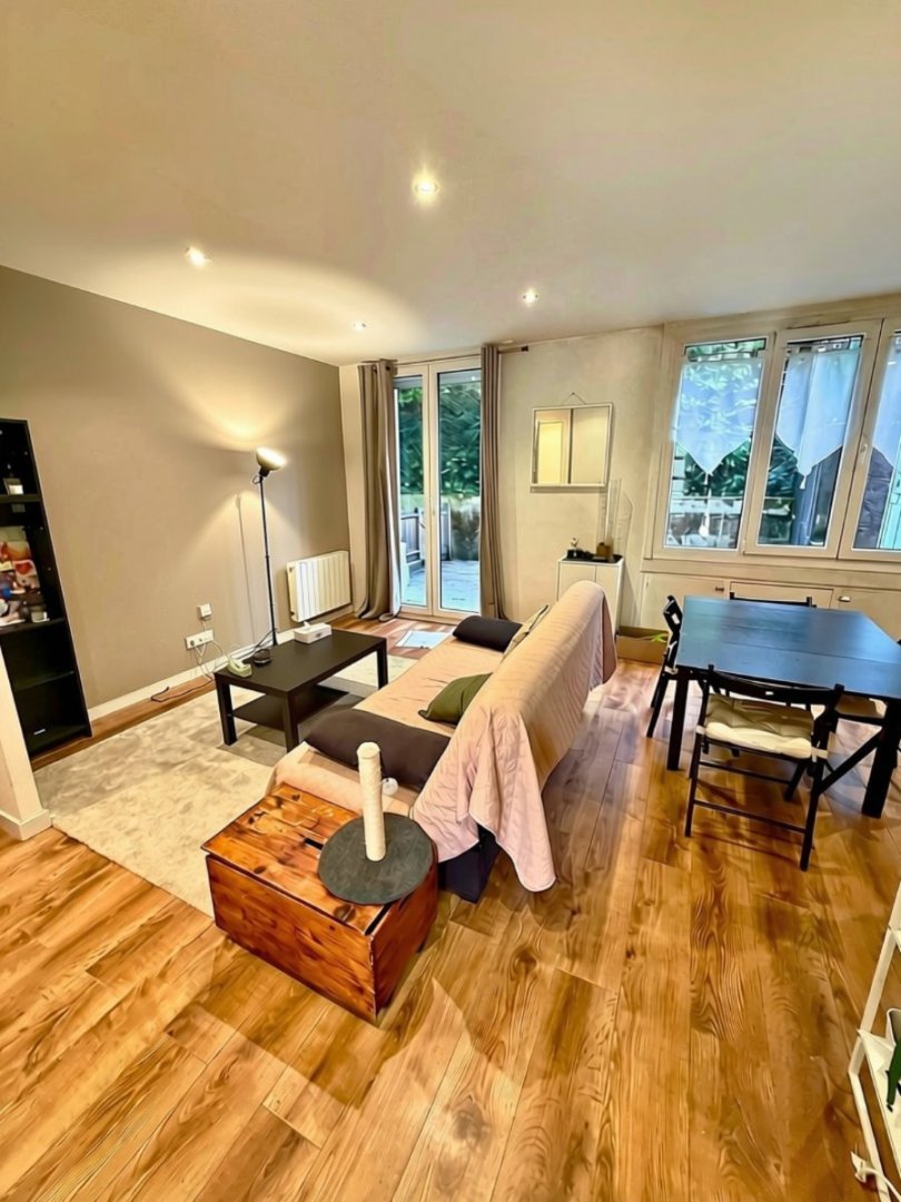 APPARTEMENT T2 A VENDRE - ST ETIENNE FACULTE CENTRE DEUX - 47.74 m2 - 80 000 €