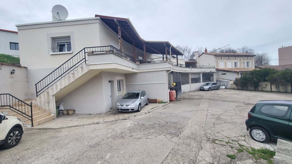 MAISON A VENDRE - ST ETIENNE CENTRE VILLE - 140 m2 - 265000€