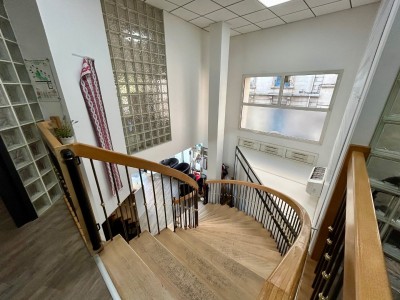 BUREAU A LOUER - ST ETIENNE BELLEVUE - 275 m2 - 2000€ HC par mois