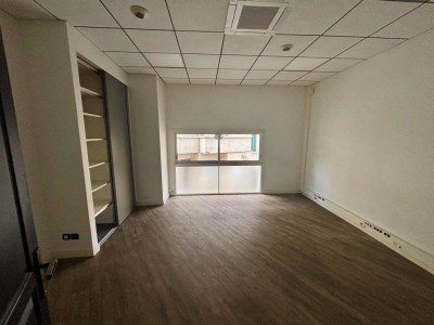 BUREAU A VENDRE - ST ETIENNE BELLEVUE - 275 m2 - 440000€ 