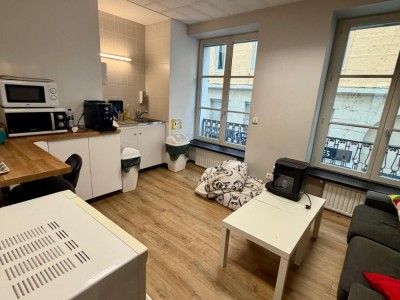BUREAU A VENDRE - ST ETIENNE CENTRE VILLE - 220 m2 - 303 520 &euro; 