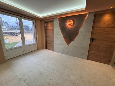 ENTREPOT A LOUER - STE SIGOLENE - 103.38 m2 - 650 € HC et HT par mois