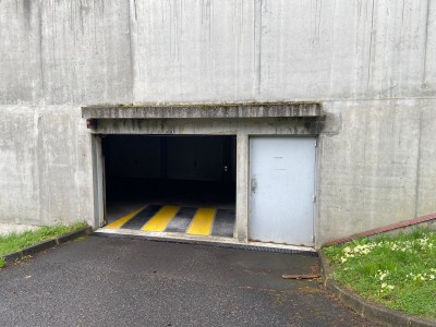 GARAGE A LOUER - ST ETIENNE BELLEVUE/SOLAURE/JOMAYERE - 67�&euro; charges comprises par mois