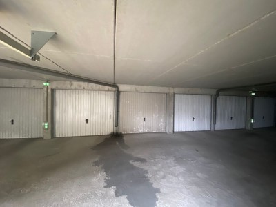 GARAGE A LOUER - ST ETIENNE BELLEVUE/SOLAURE/JOMAYERE - 67�&euro; charges comprises par mois