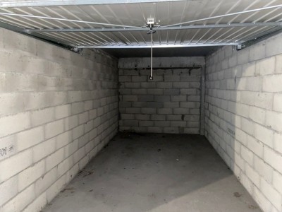 GARAGE A LOUER - ST ETIENNE BELLEVUE/SOLAURE/JOMAYERE - 67�&euro; charges comprises par mois