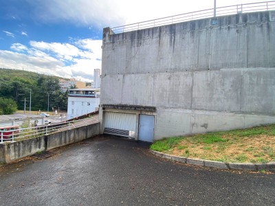 GARAGE A LOUER - ST ETIENNE BELLEVUE/SOLAURE/JOMAYERE - 57 € charges comprises par mois