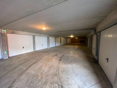 GARAGE A LOUER - ST ETIENNE BELLEVUE/SOLAURE/JOMAYERE - 57 € charges comprises par mois