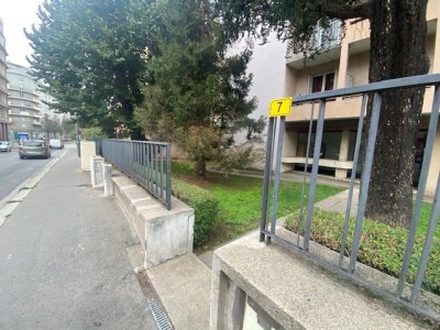 GARAGE - ST ETIENNE CENTRE DEUX - LOUÉ