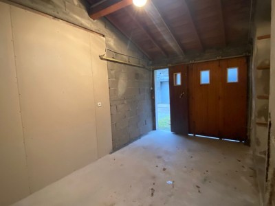GARAGE A LOUER - ST ETIENNE CHARITE - 60€ charges comprises par mois
