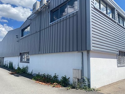 GARAGE A LOUER - ST ETIENNE ZENITH/MEON - 150€ charges comprises par mois