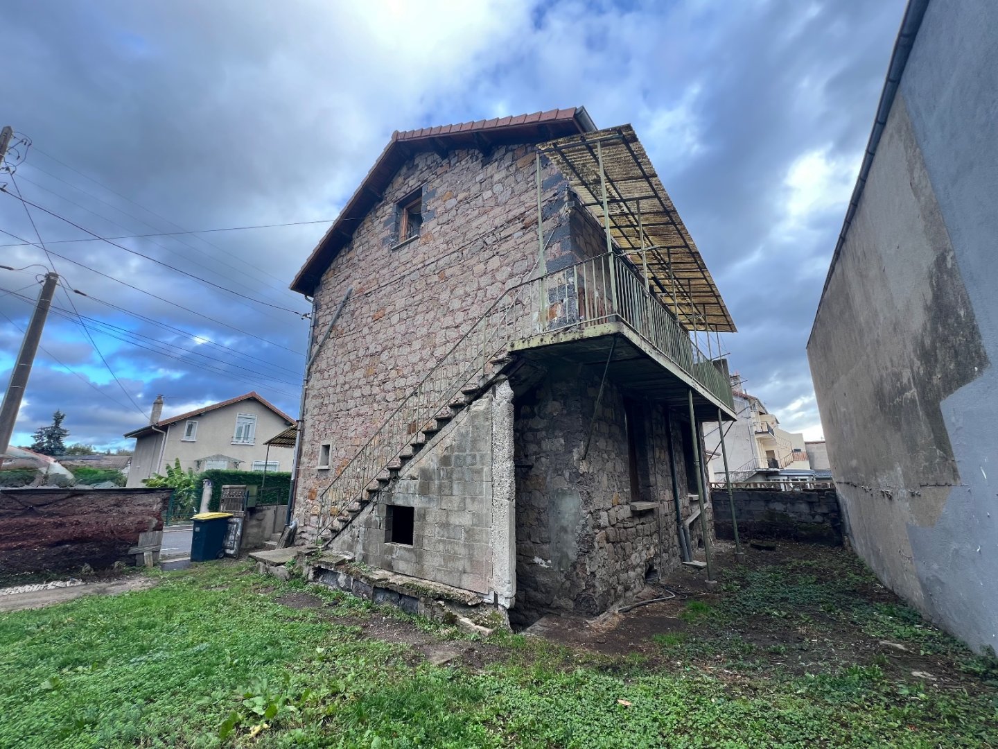 Immeuble Firminy A VENDRE - FIRMINY - 150 m2 - 130�000�&euro;