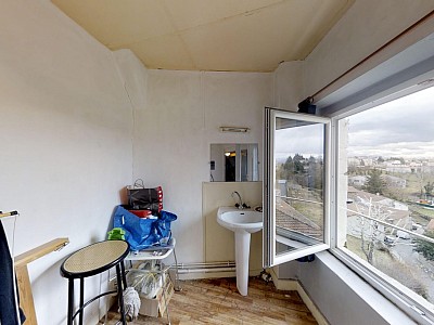IMMEUBLE A VENDRE - MONISTROL SUR LOIRE - 180 m2 - 107000€