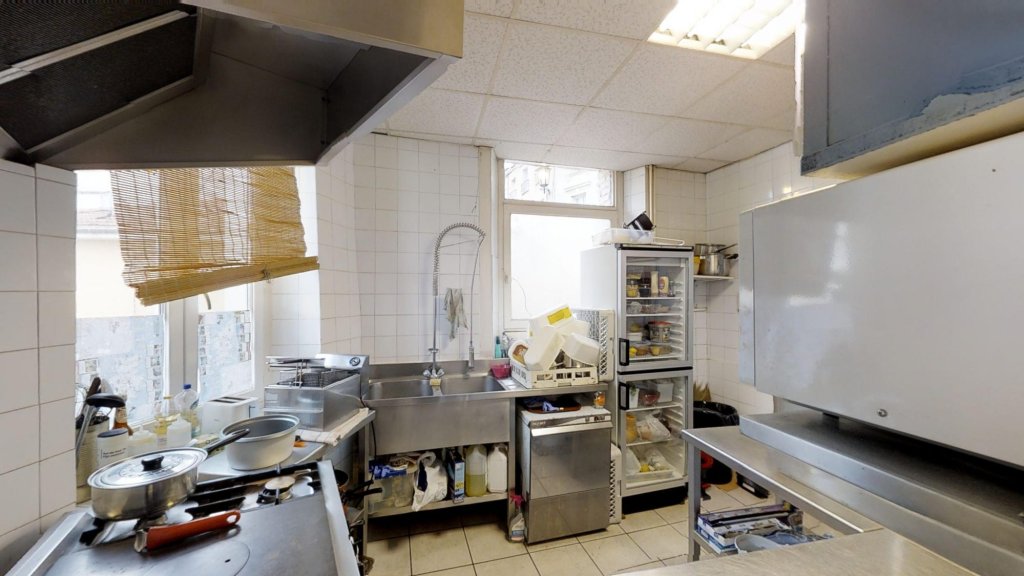 IMMEUBLE - MONISTROL SUR LOIRE - 180 m2 - VENDU