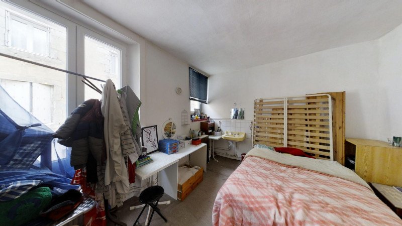 IMMEUBLE - MONISTROL SUR LOIRE - 180 m2 - VENDU