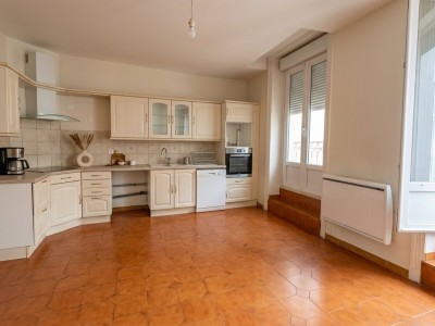 IMMEUBLE DE RAPPORT A VENDRE - RIVE DE GIER Richarme - 145 m2 - 100 000 €