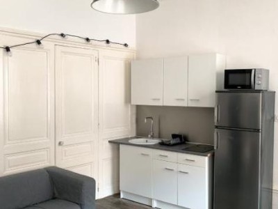 IMMEUBLE A VENDRE - ST ETIENNE CENTRE - 350 m2 - 575000€