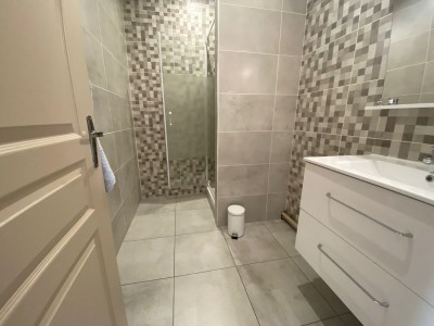 IMMEUBLE - ST ETIENNE CENTRE VILLE - 340 m2 - 590000€