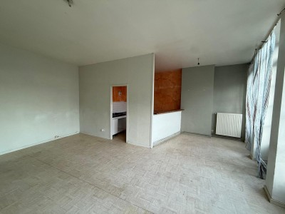 IMMEUBLE A VENDRE - ST ETIENNE CENTRE VILLE - 359.6 m2 - 520000€