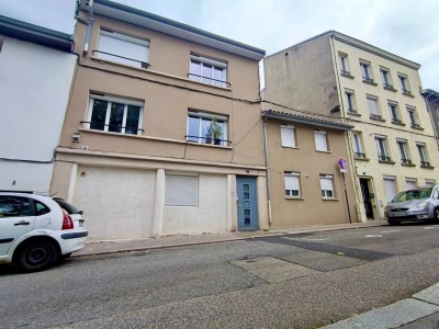IMMEUBLE A VENDRE - ST ETIENNE CENTRE VILLE - 202.95 m2 - 250000€