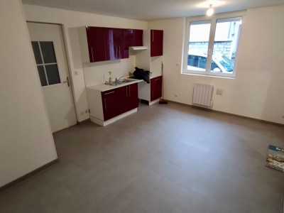 IMMEUBLE A VENDRE - ST ETIENNE CENTRE VILLE - 202.95 m2 - 250000€