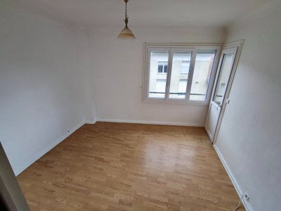 IMMEUBLE A VENDRE - ST ETIENNE CENTRE VILLE - 202.95 m2 - 250000€
