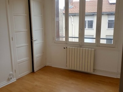 IMMEUBLE A VENDRE - ST ETIENNE CENTRE VILLE - 202.95 m2 - 250000€