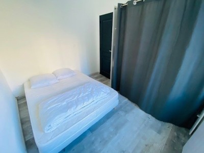 IMMEUBLE - ST ETIENNE FACULTE   CENTRE DEUX - 540 m2 - 1150000€
