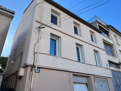 Immeuble de rapport en monopropriété A VENDRE - ST ETIENNE JACQUARD - 169 m2 - 280 000 €