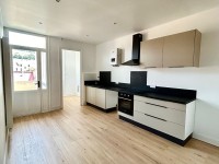 IMMEUBLE A VENDRE - ST ETIENNE SOLAURE - 590 m2 - 650 000 &euro;