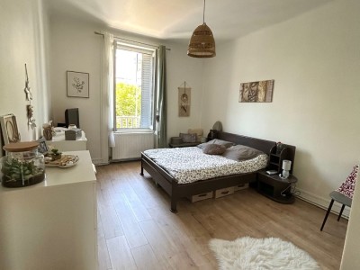 IMMEUBLE A VENDRE - ST ETIENNE SOLAURE - 590 m2 - 650 000 &euro;