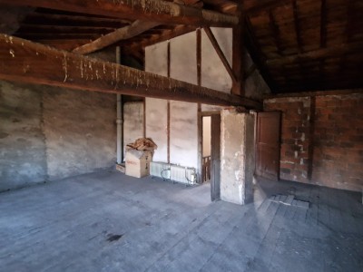 IMMEUBLE A VENDRE - ST GALMIER - 150 m2 - 160�000�&euro;