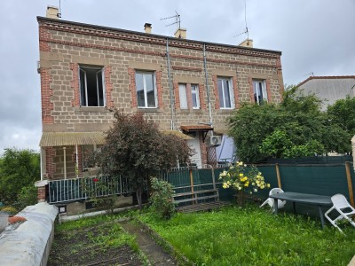 IMMEUBLE A VENDRE - VILLARS - 203 m2 - 396 000 &euro;