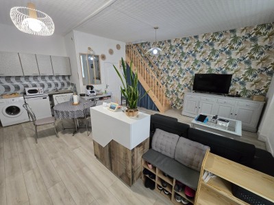 IMMEUBLE A VENDRE - VILLARS - 203 m2 - 396 000 &euro;