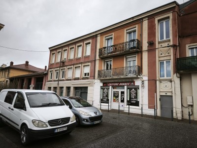 IMMEUBLE DE RAPPORT A VENDRE - LA RICAMARIE - 340 m2 - 295�000�&euro;